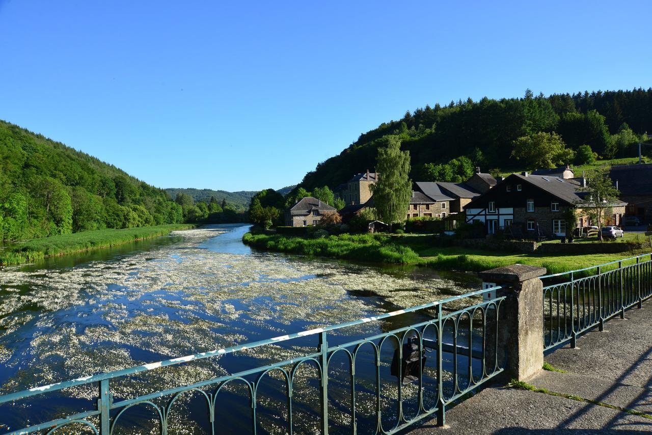 La Petite Passerelle A Mouzaive Vresse-sur-Semois Bagian luar foto